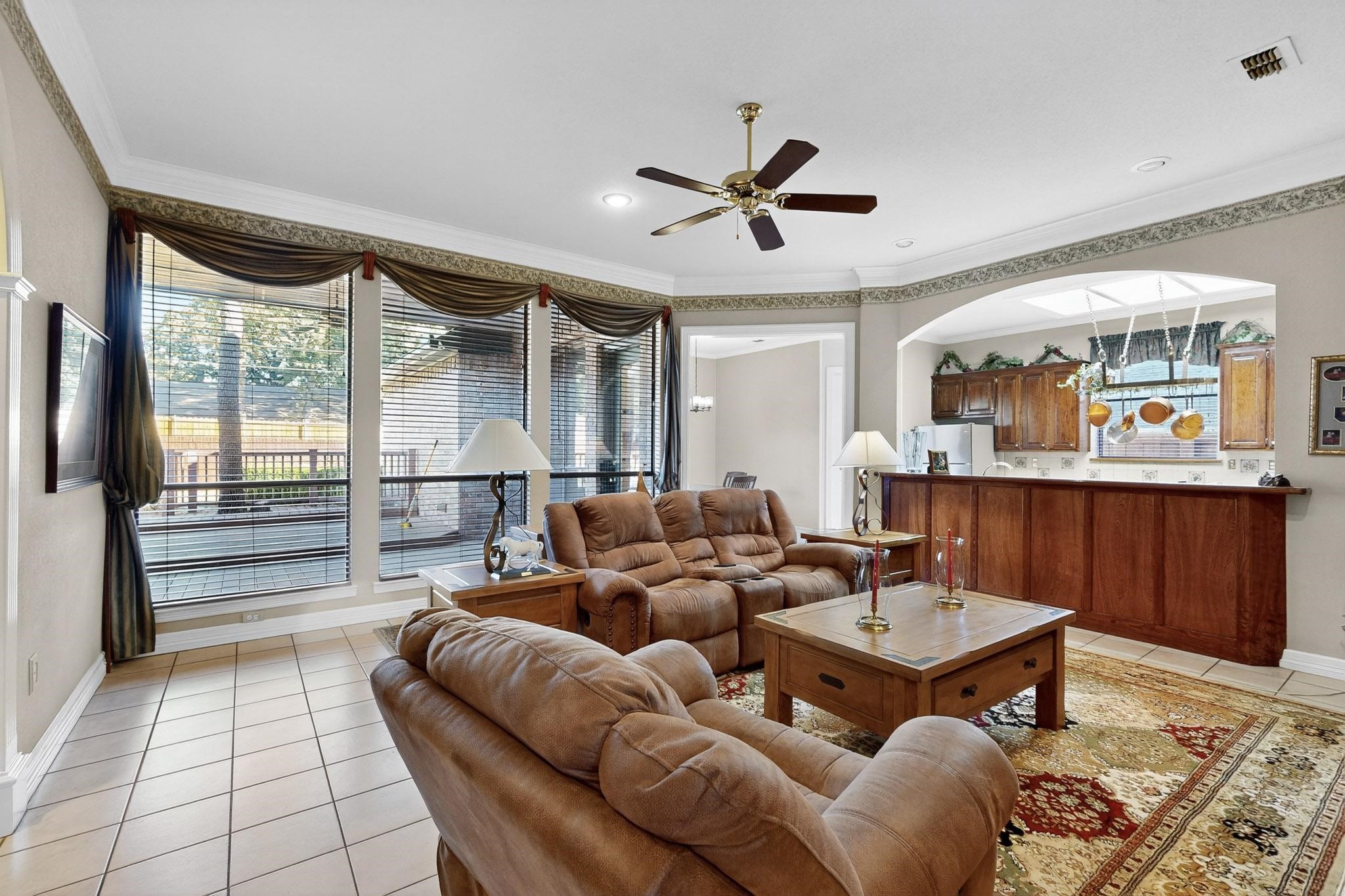 2115 Royal Dominion Court Arlington TX 76006