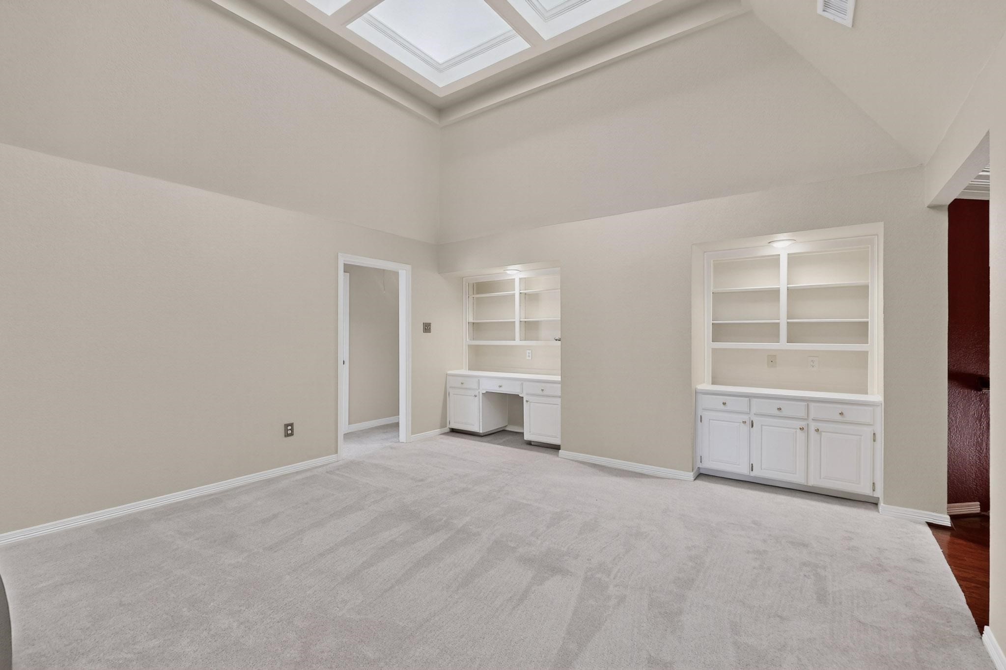 2115 Royal Dominion Court Arlington TX 76006