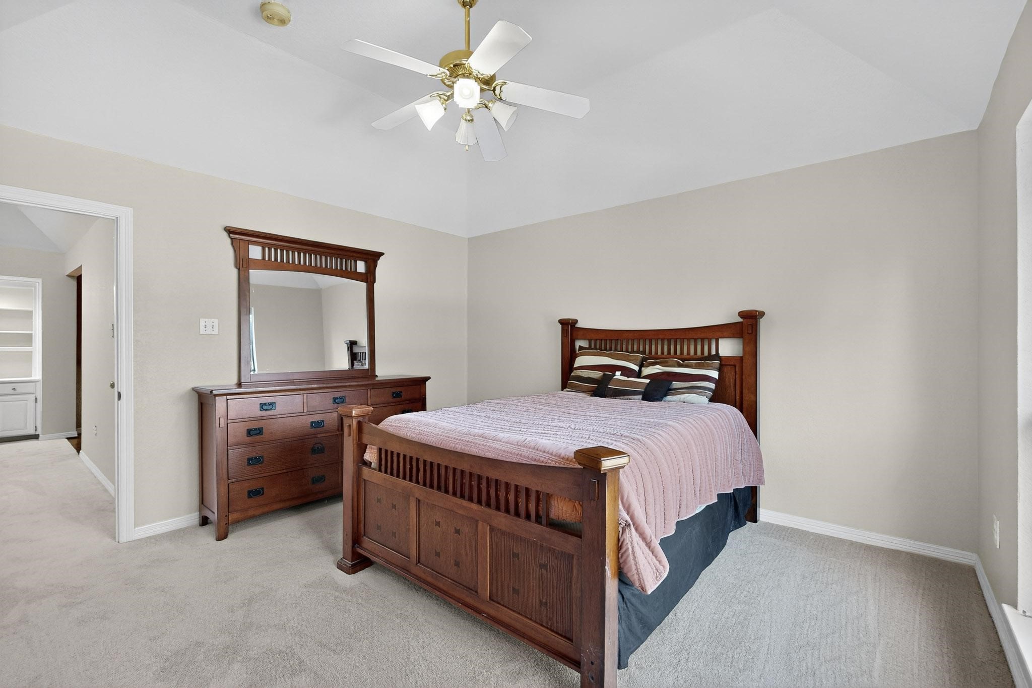 2115 Royal Dominion Court Arlington TX 76006
