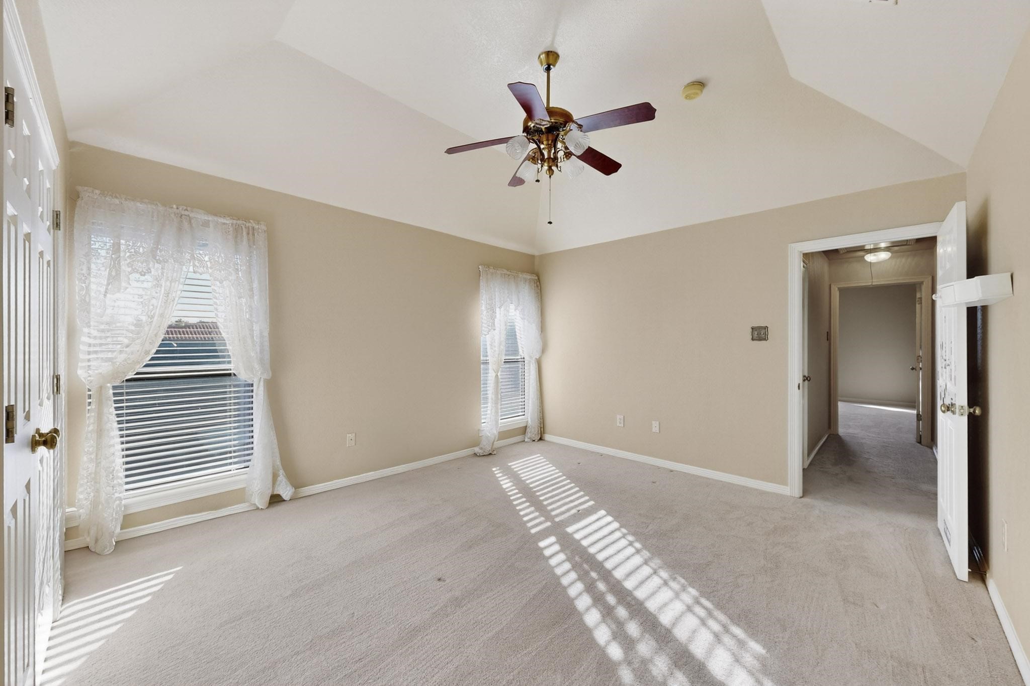 2115 Royal Dominion Court Arlington TX 76006