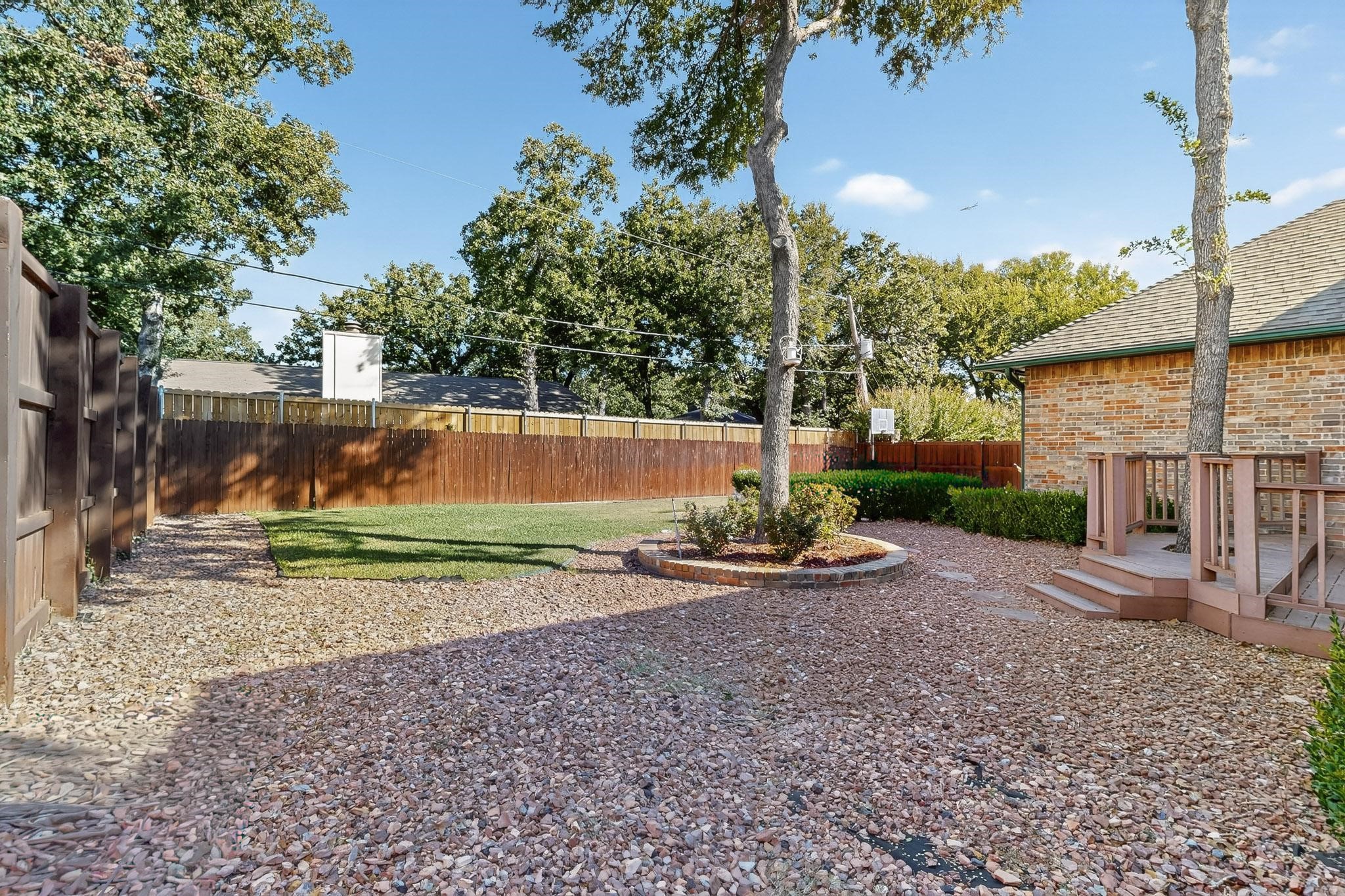 2115 Royal Dominion Court Arlington TX 76006