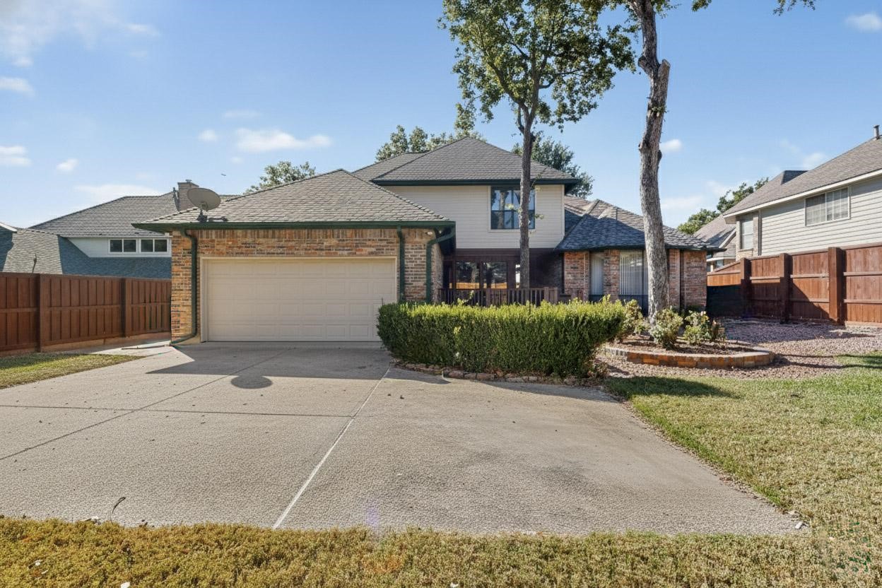 2115 Royal Dominion Court Arlington TX 76006