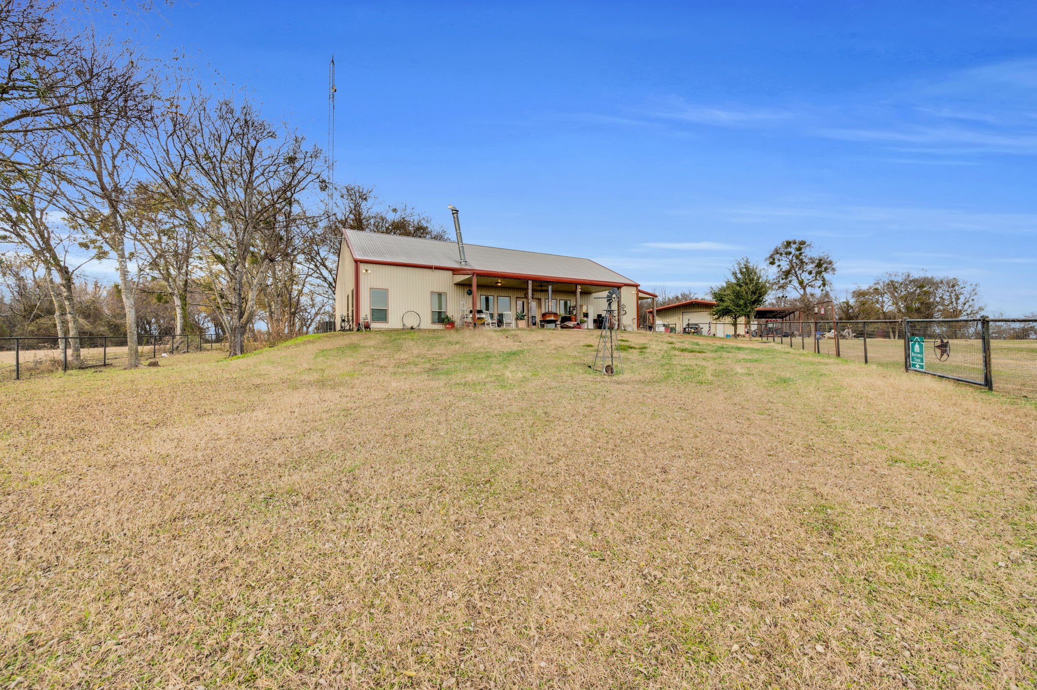 751 Sullivan Road Ennis TX 75119