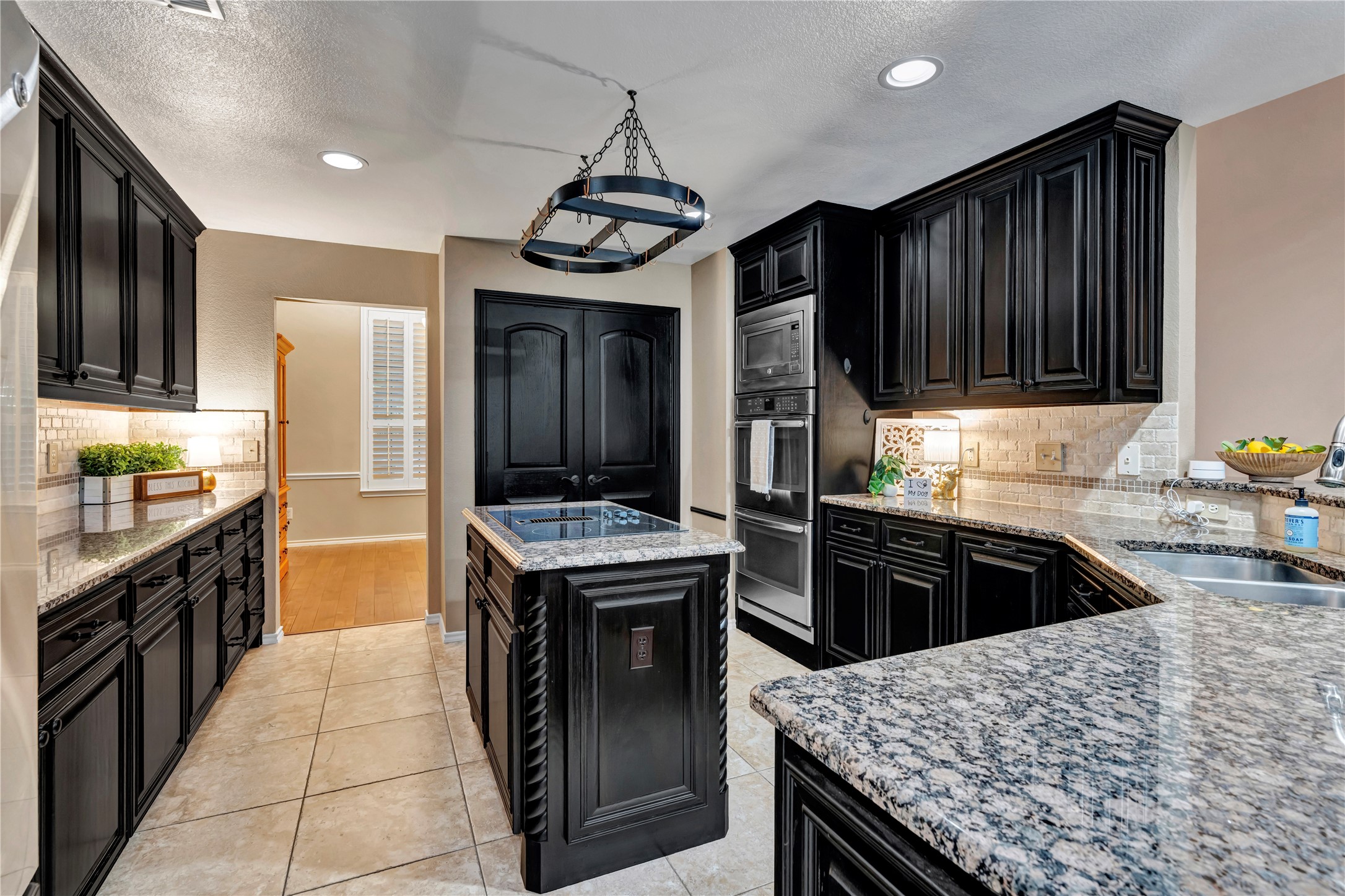 2405 Charlene Drive Plano TX 75074