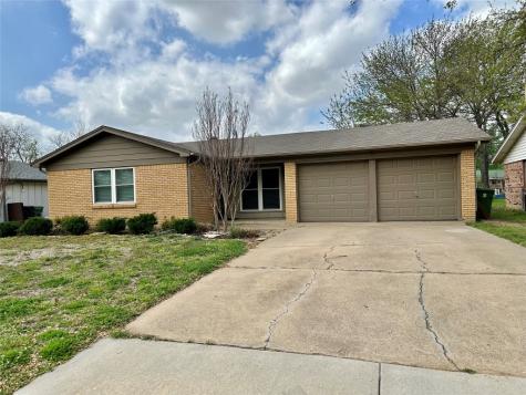 1013 Billie Ruth Lane Hurst TX 76053