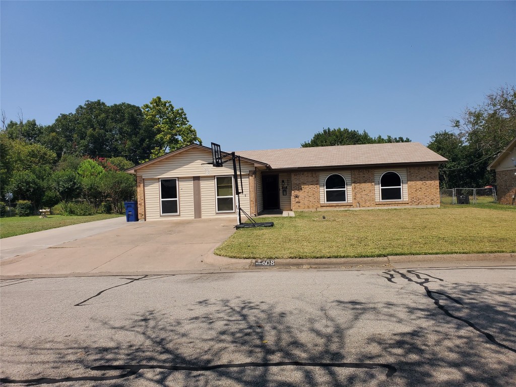 608 Judith Street Burleson TX 76028