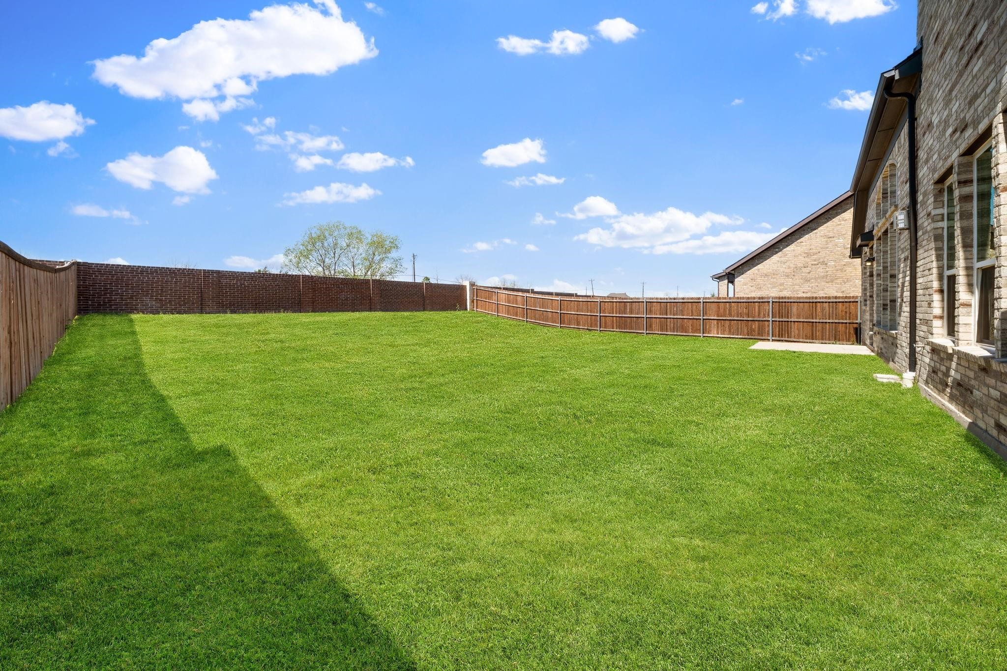 345 Elk Drive Fate TX 75189