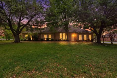 270 Brookbend Drive Waxahachie TX 75165