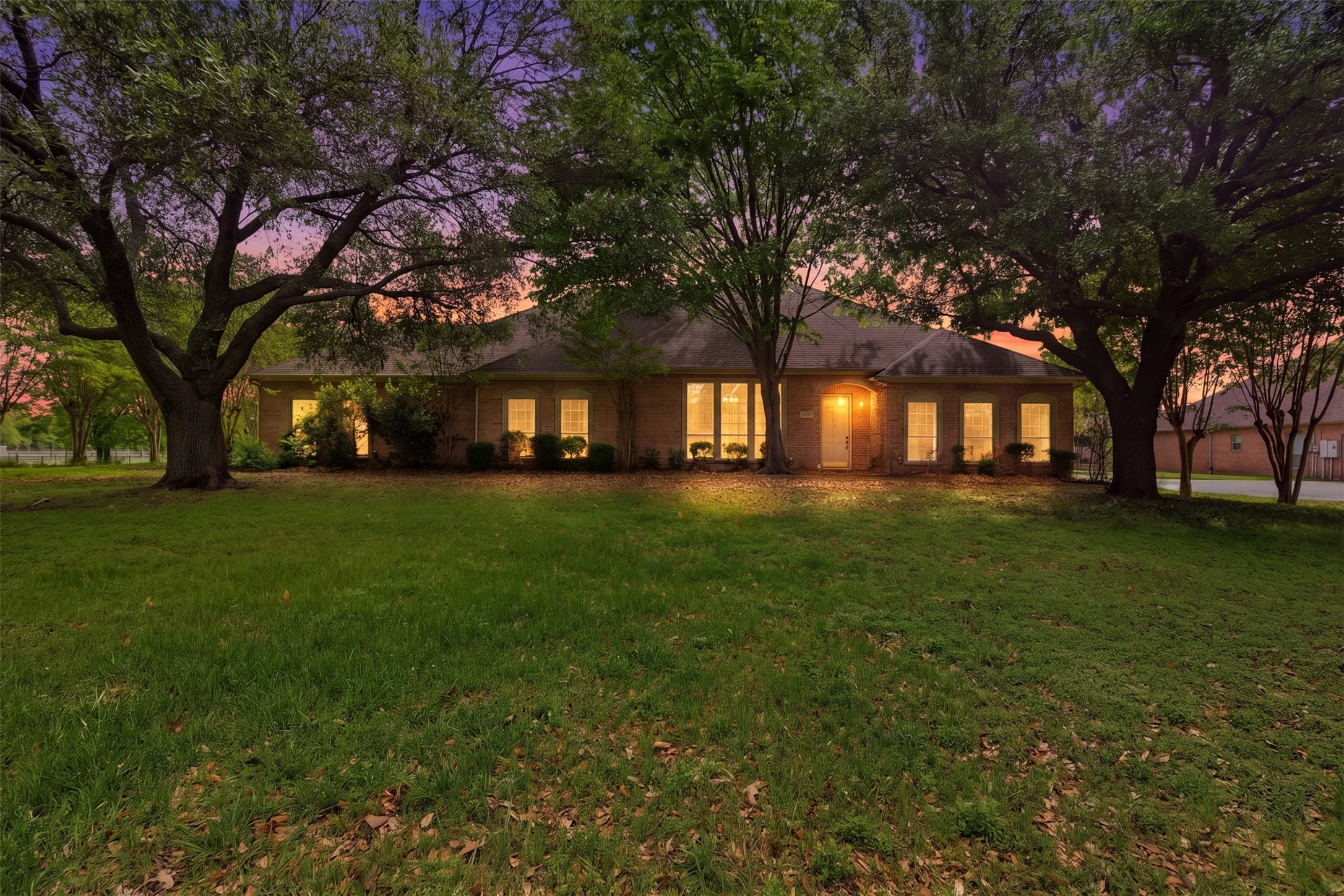 270 Brookbend Drive Waxahachie TX 75165