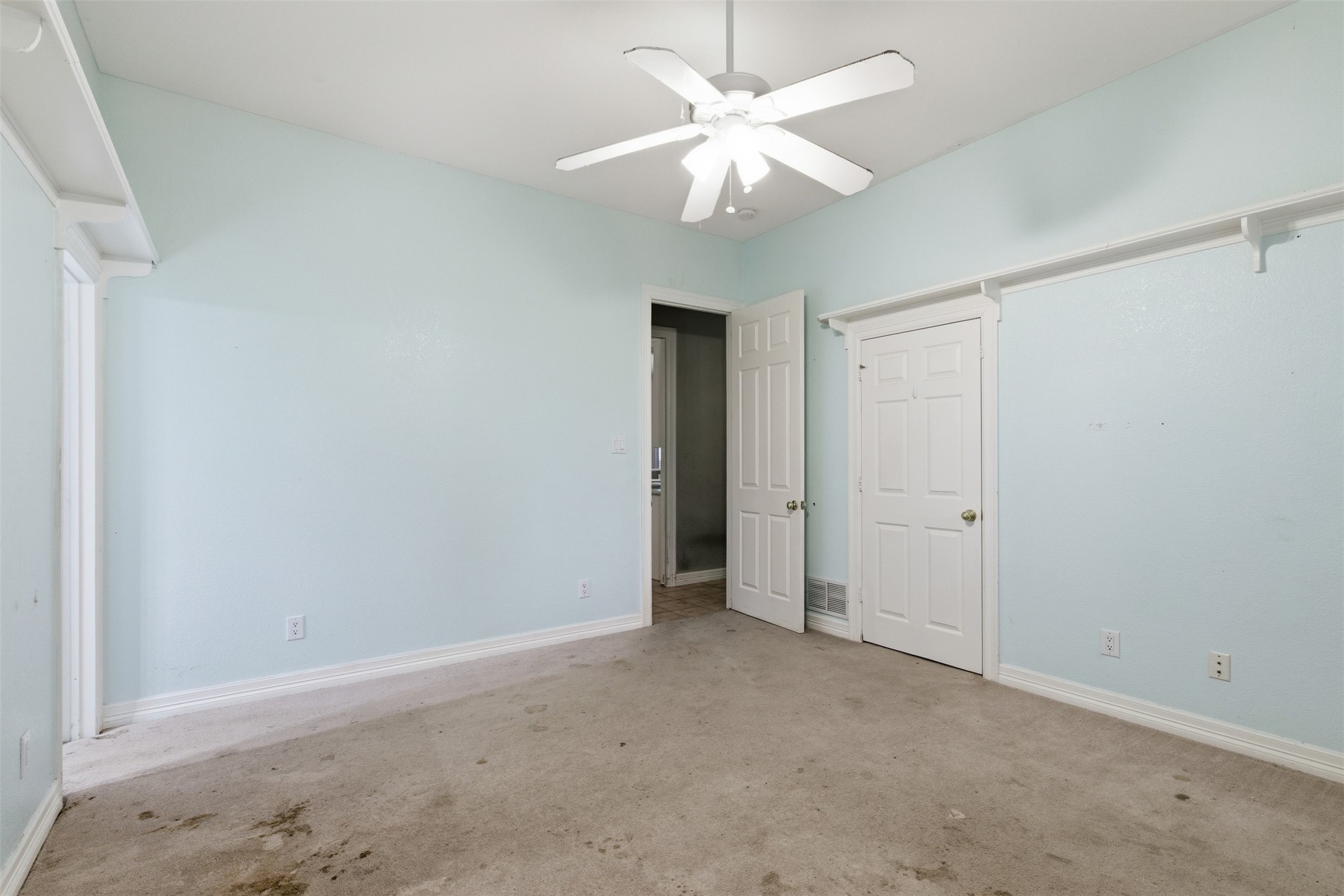 270 Brookbend Drive Waxahachie TX 75165