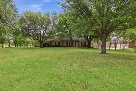 270 Brookbend Drive Waxahachie TX 75165