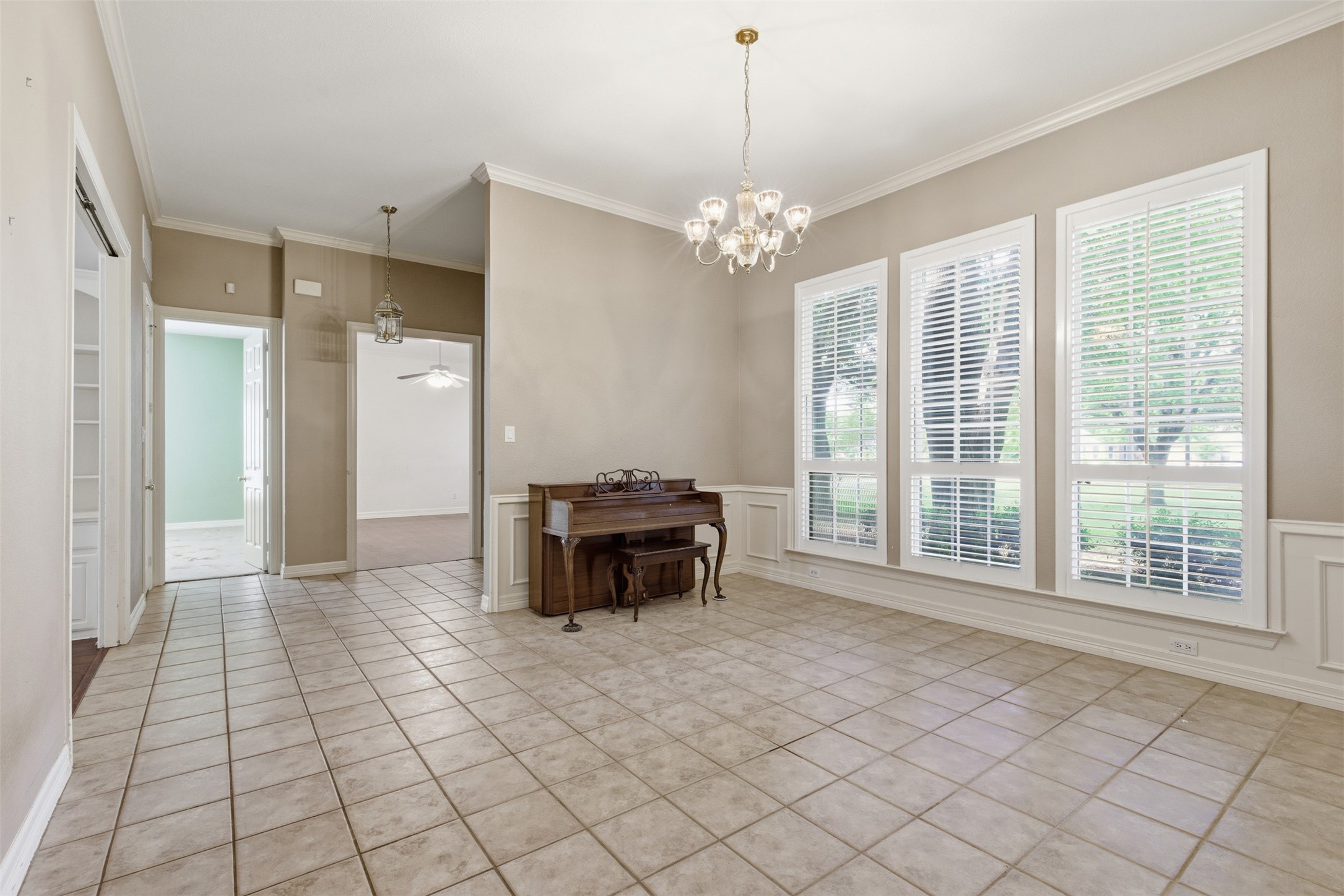 270 Brookbend Drive Waxahachie TX 75165