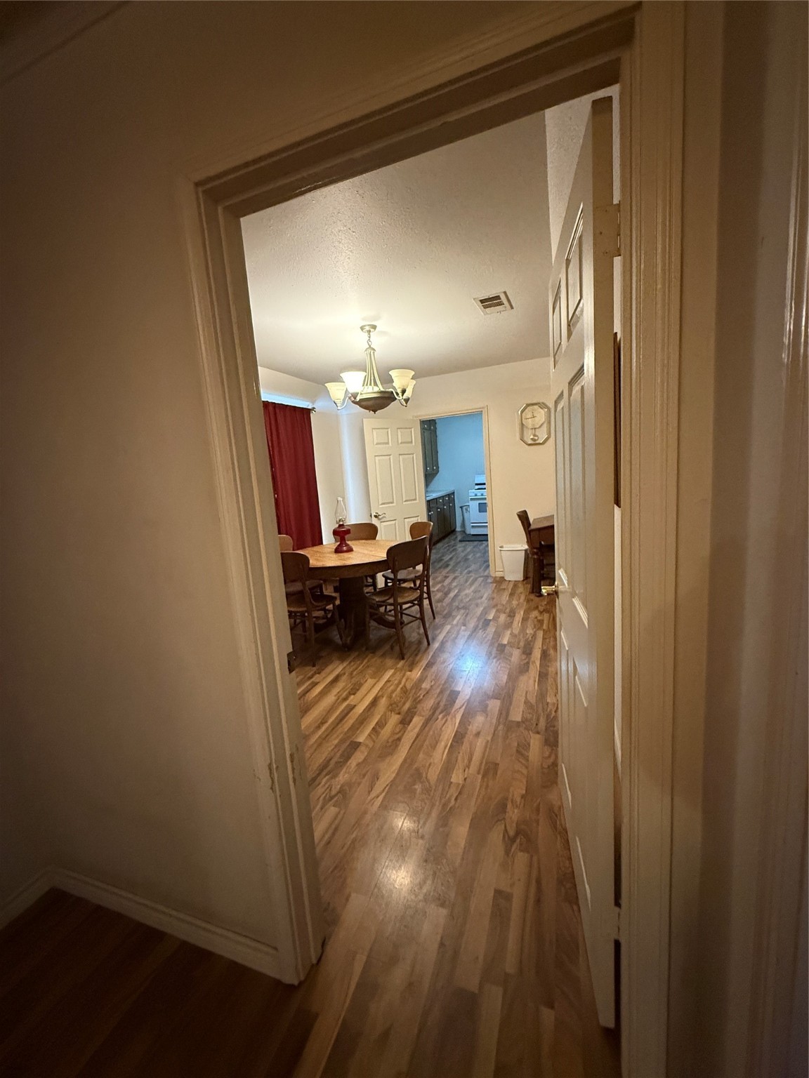 609 E Henry Hamilton TX 76531
