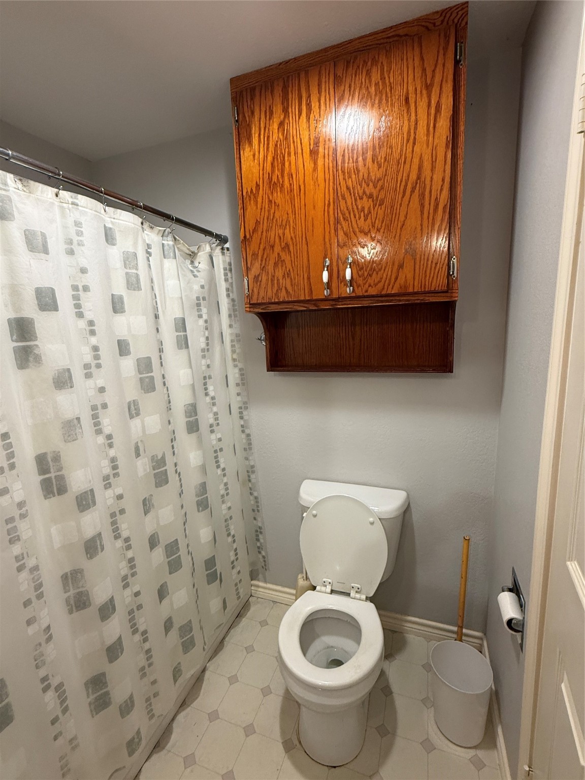 609 E Henry Hamilton TX 76531
