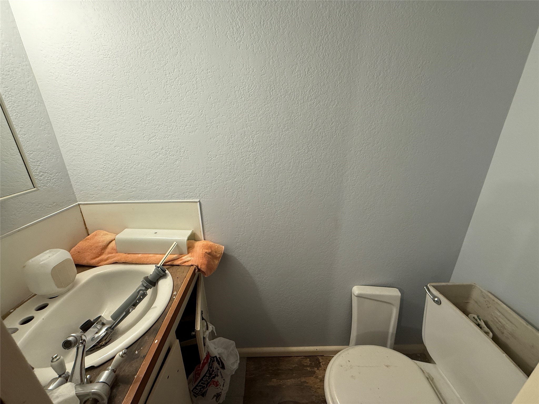 609 E Henry Hamilton TX 76531