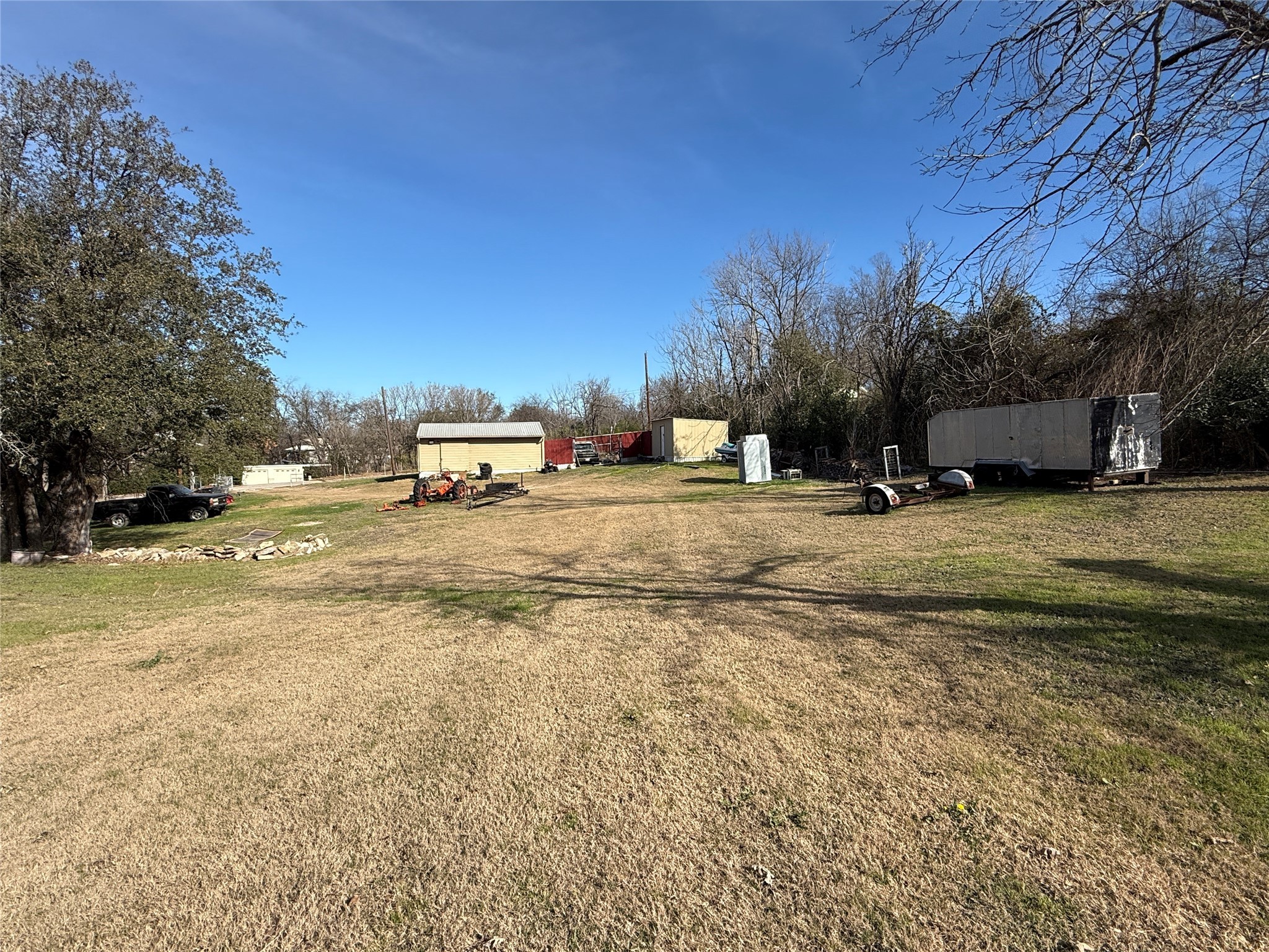 609 E Henry Hamilton TX 76531