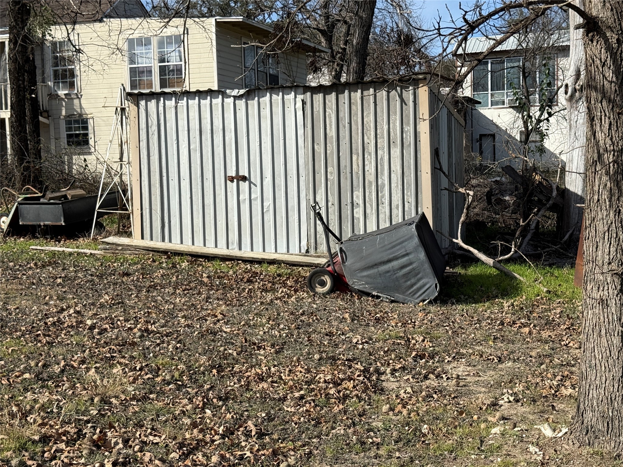 609 E Henry Hamilton TX 76531