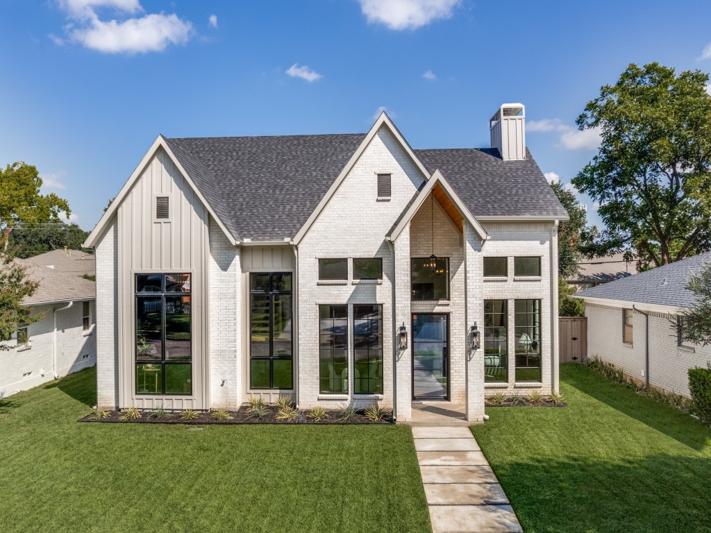 10641 Larchfield Lane Dallas TX 75238