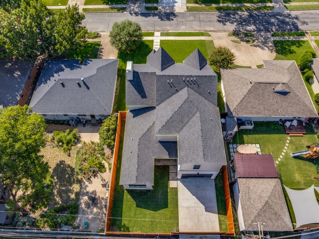 10641 Larchfield Lane Dallas TX 75238