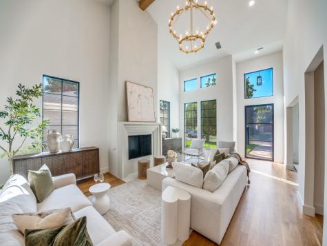 10641 Larchfield Lane Dallas TX 75238