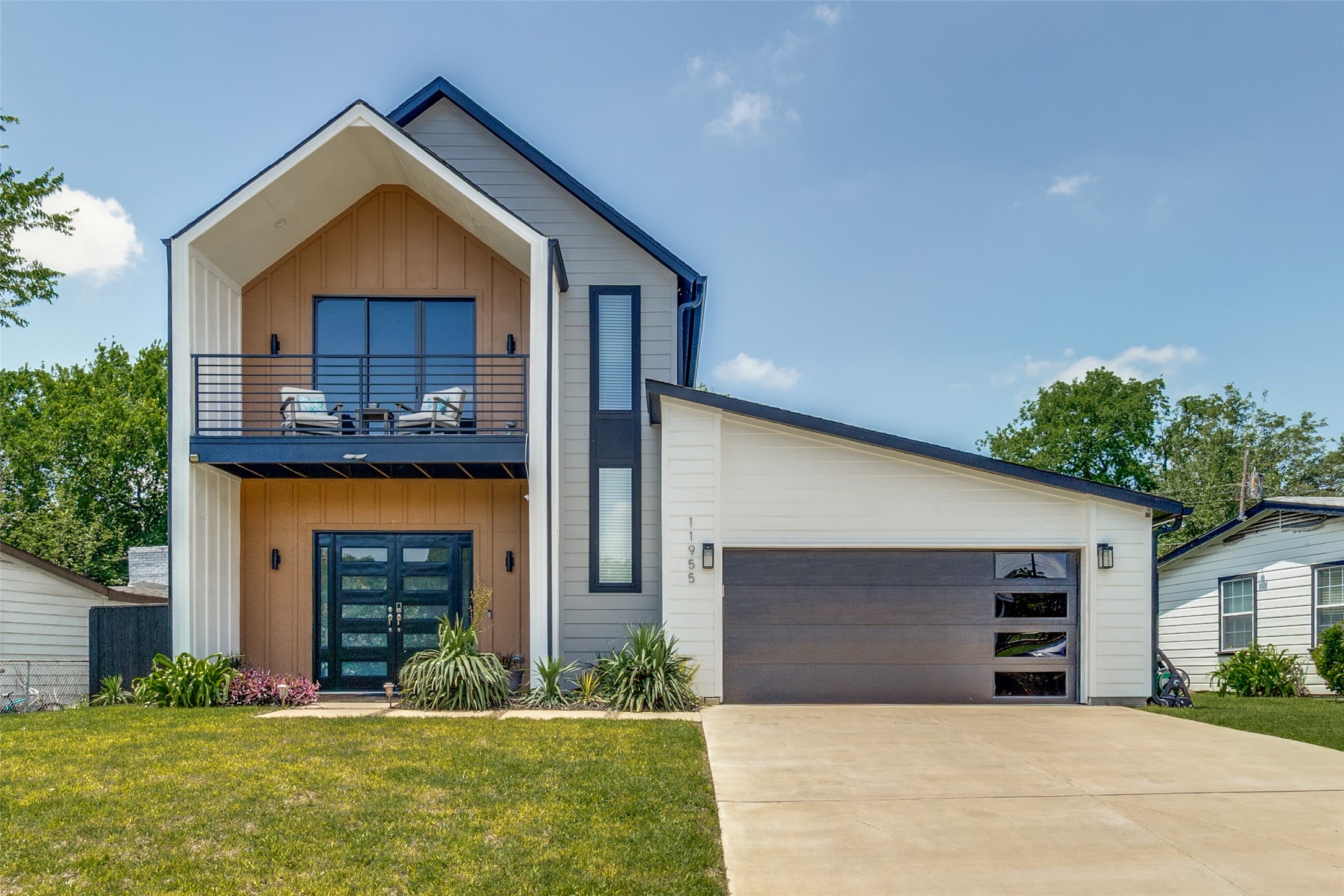 11955 Hoblitzelle Drive Dallas TX 75243