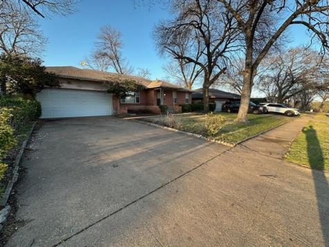 1539 Nokomis Avenue Dallas TX 75224