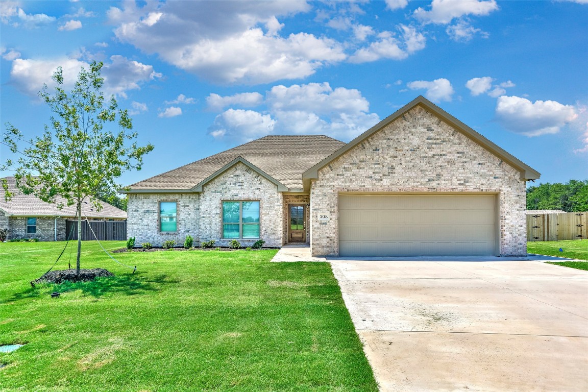 308 Ella Street Whitesboro TX 76273
