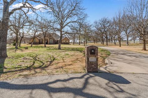 211 Pack Saddle Trail Weatherford TX 76088