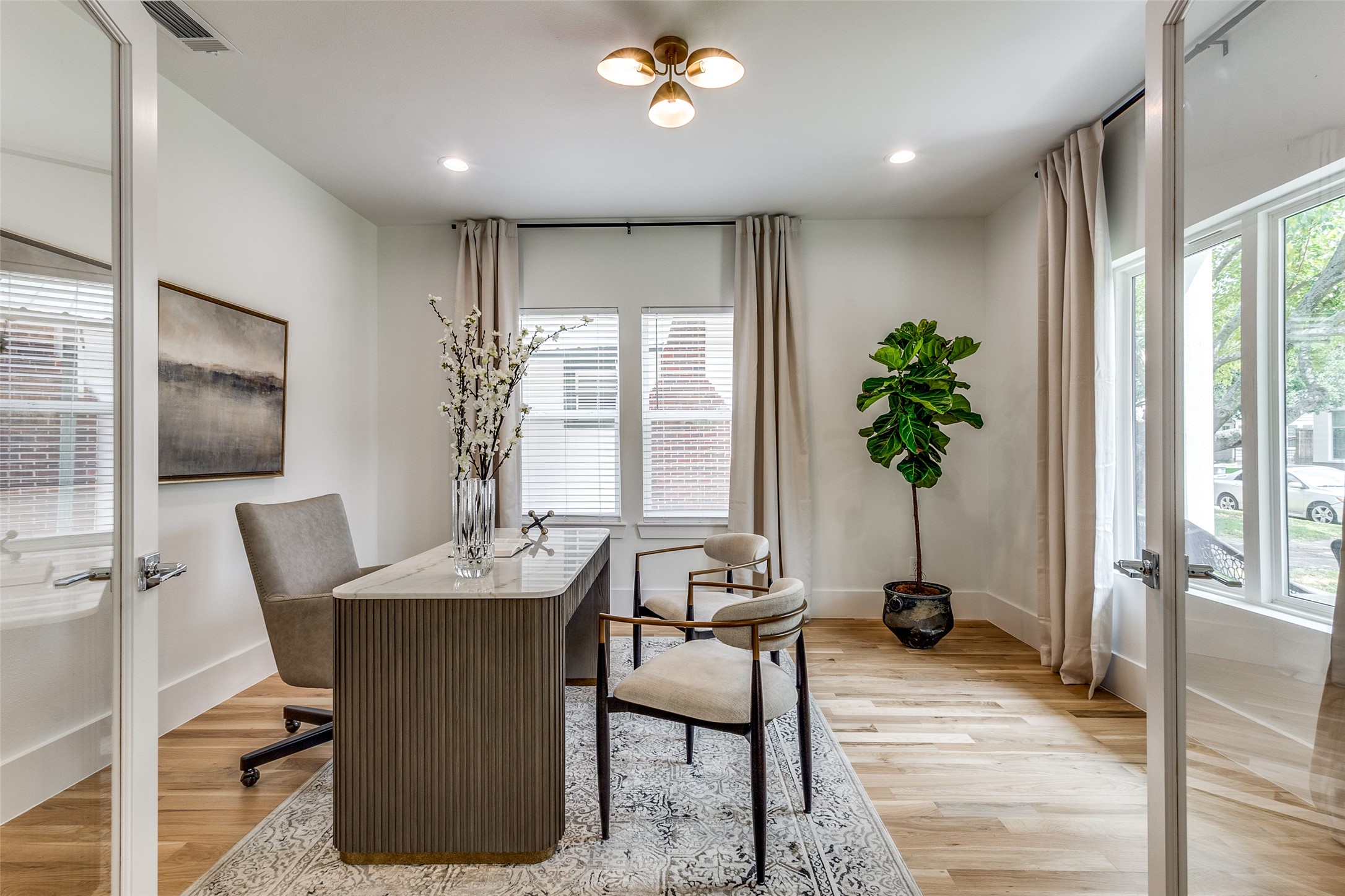 6331 Lakeshore Dallas TX 75214