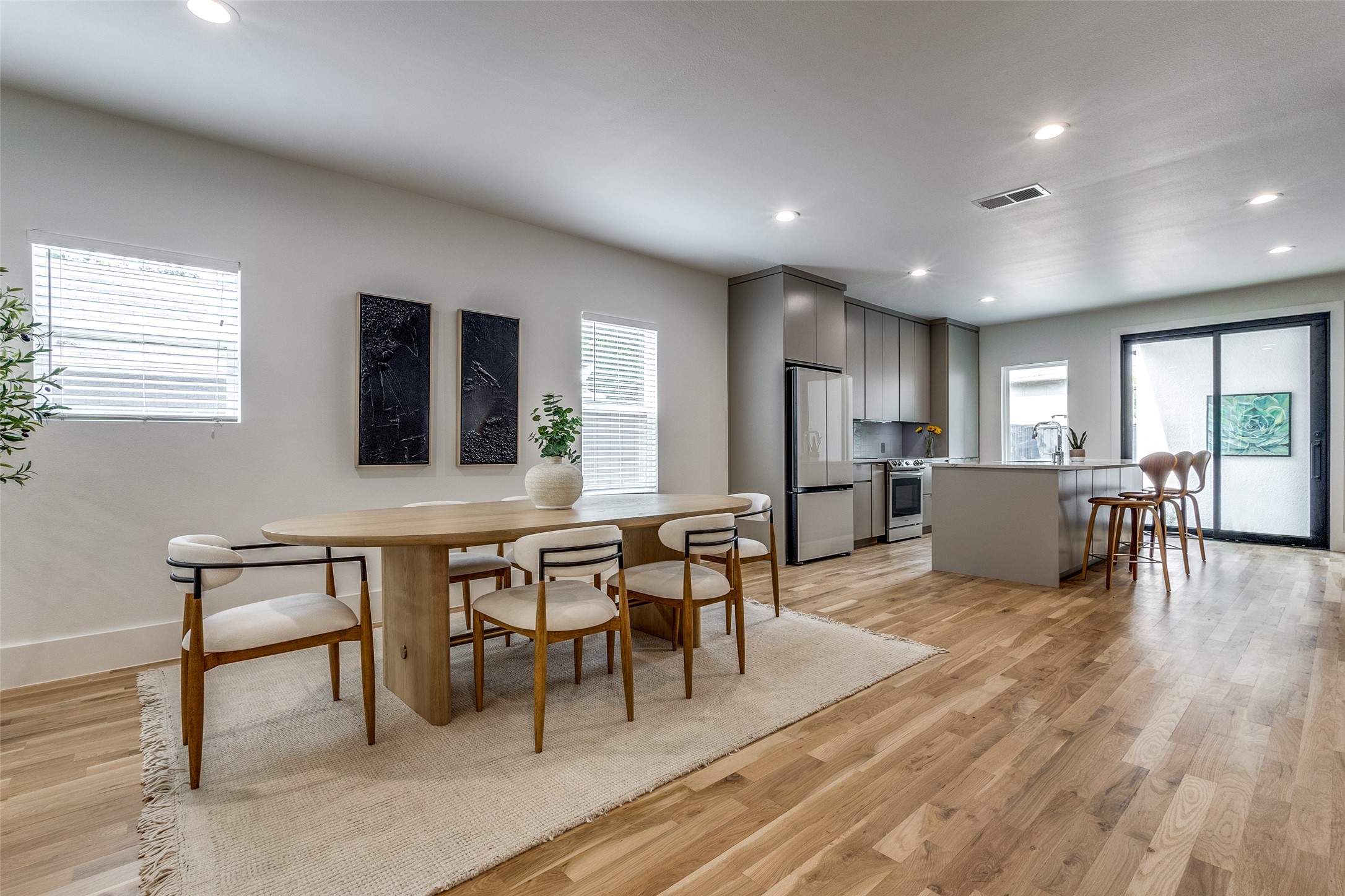 6331 Lakeshore Dallas TX 75214