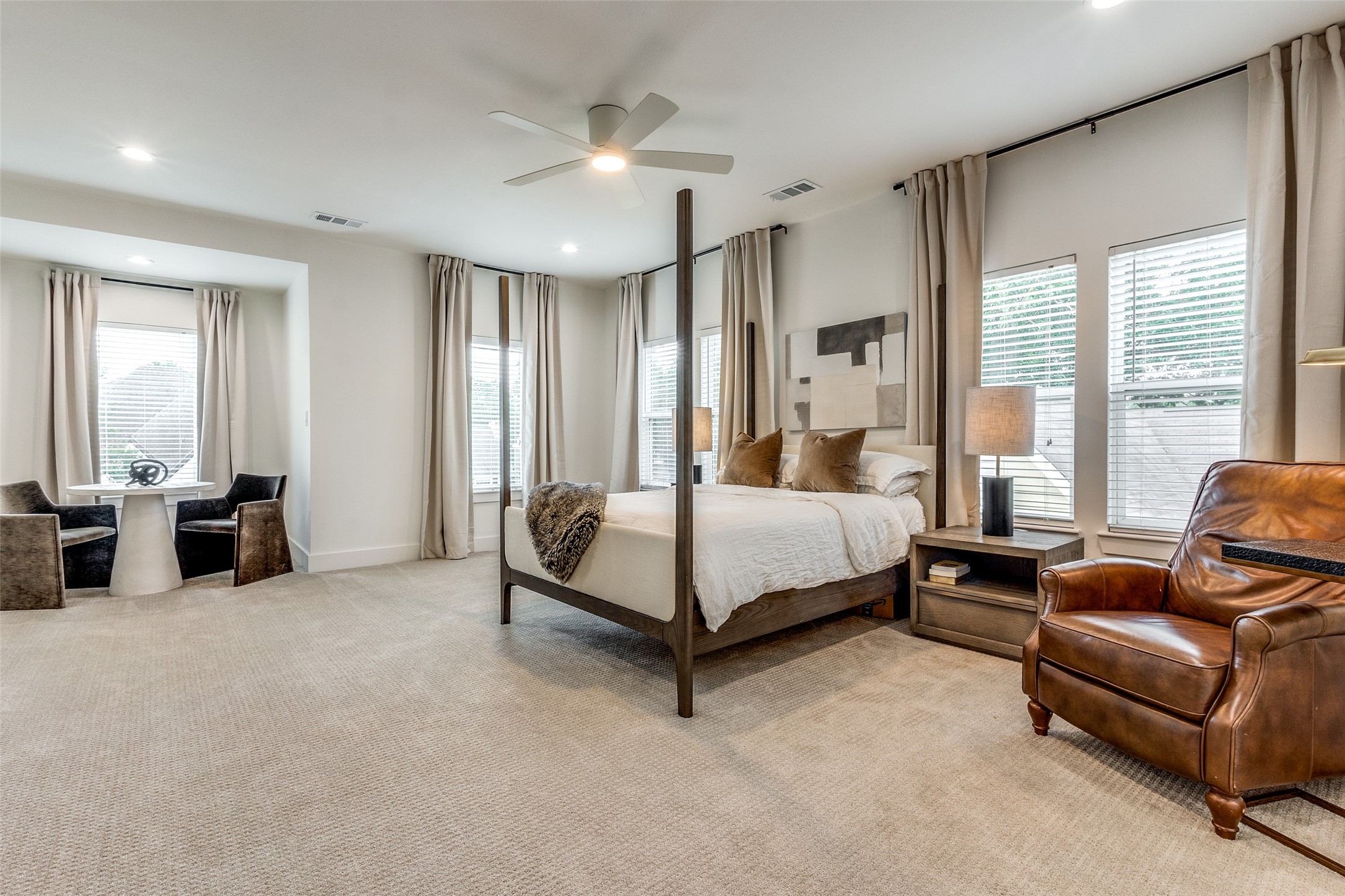 6331 Lakeshore Dallas TX 75214