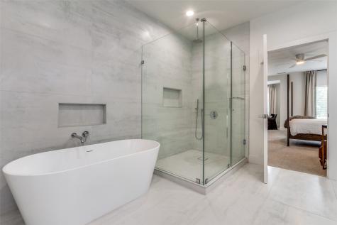 6331 Lakeshore Dallas TX 75214
