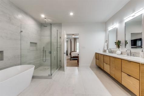 6331 Lakeshore Dallas TX 75214