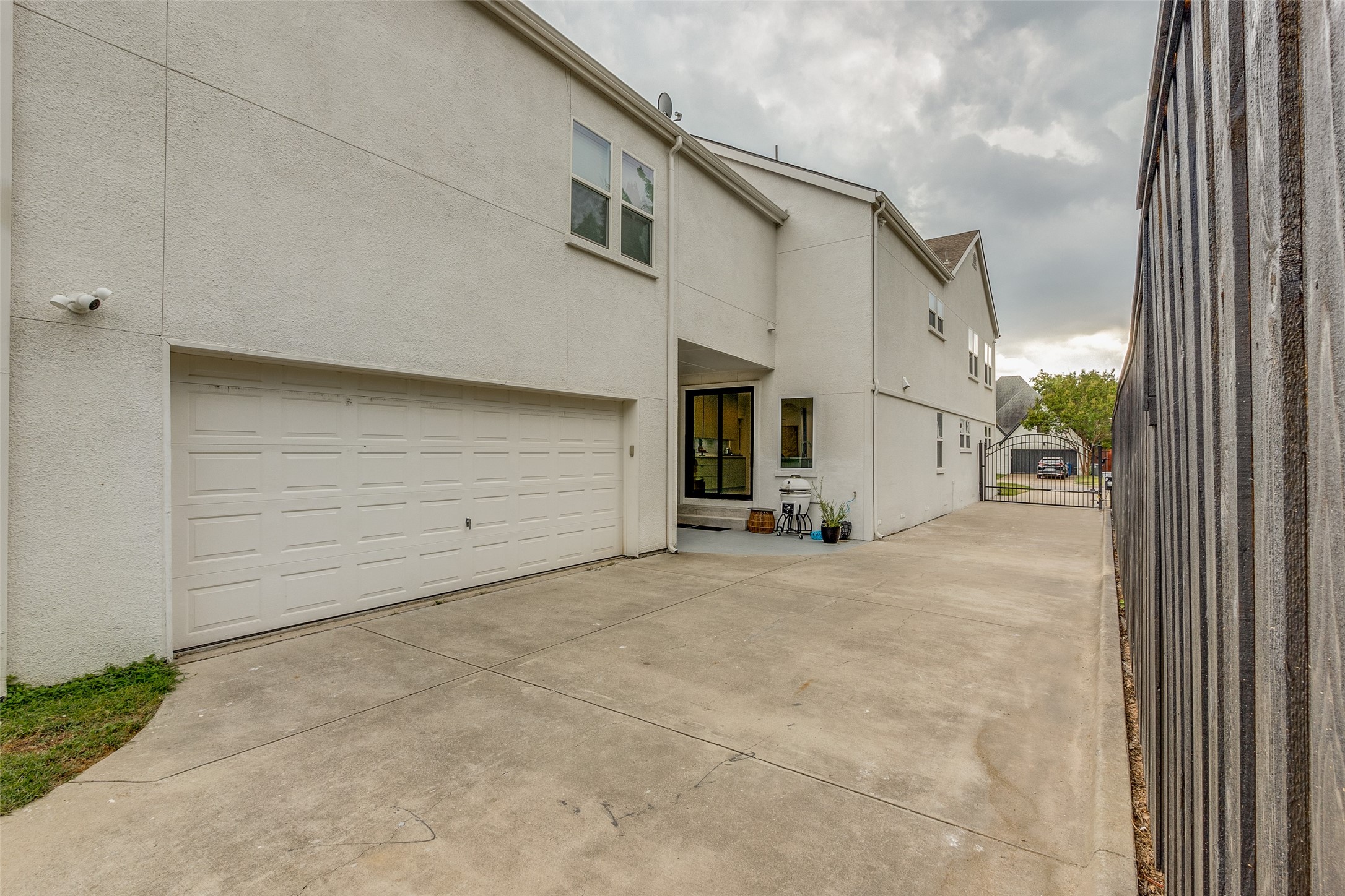 6331 Lakeshore Dallas TX 75214