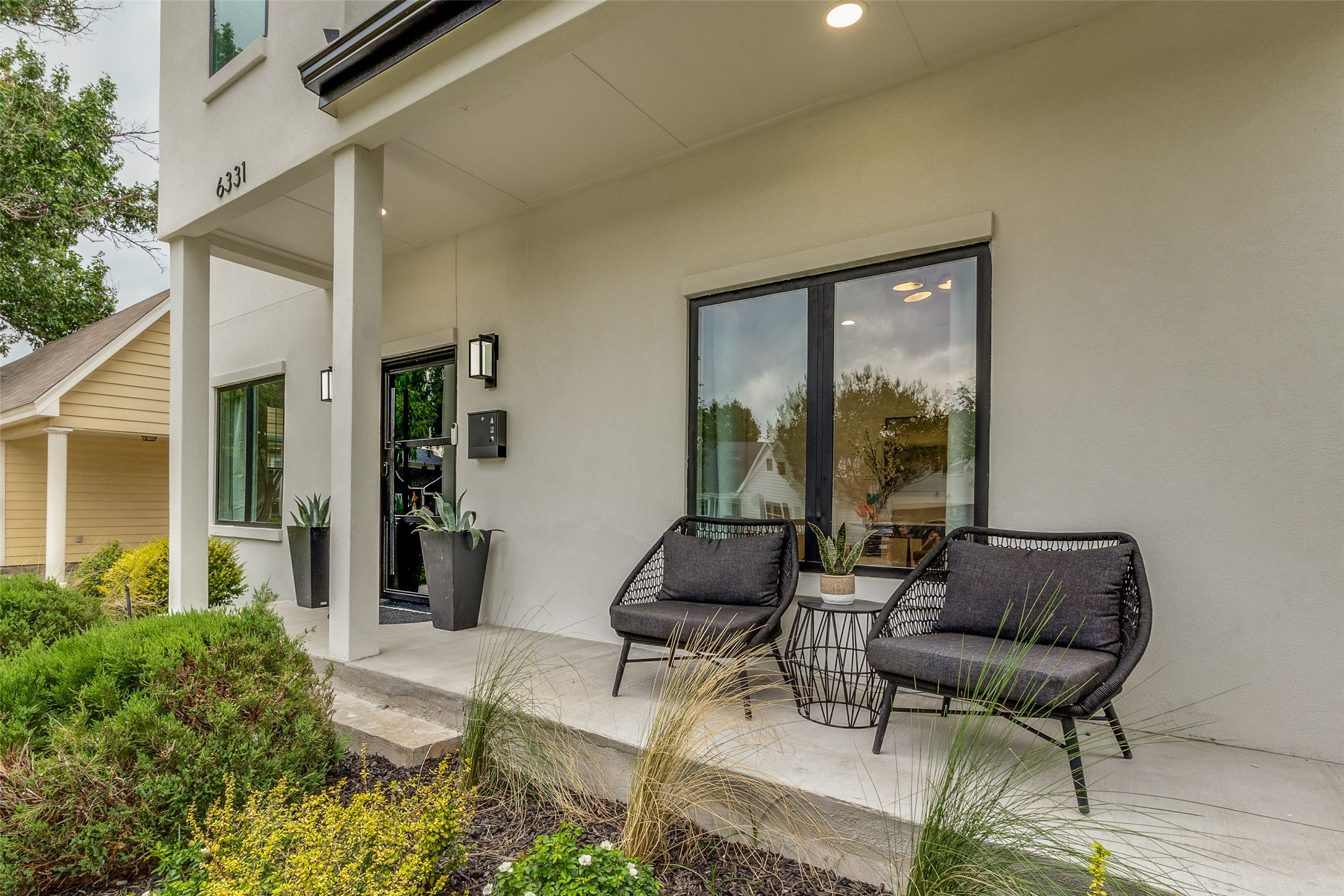 6331 Lakeshore Dallas TX 75214