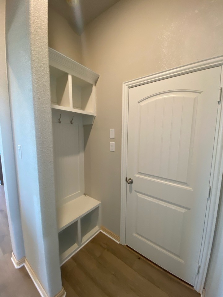 660 County Road 200 Valley View TX 76272