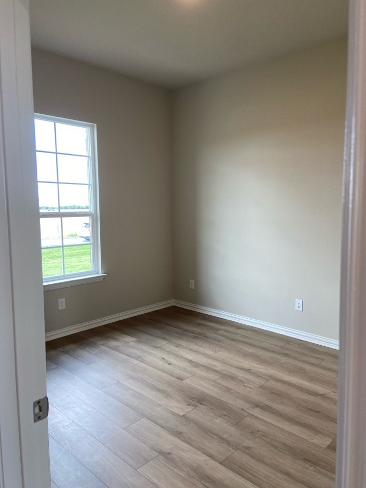 660 County Road 200 Valley View TX 76272