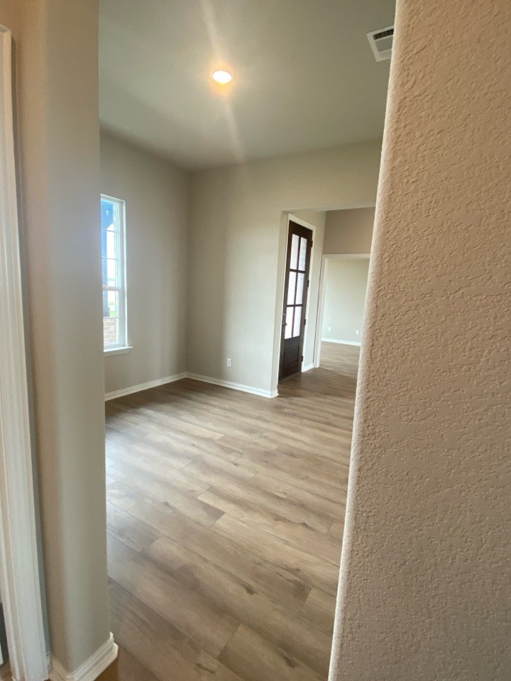 660 County Road 200 Valley View TX 76272