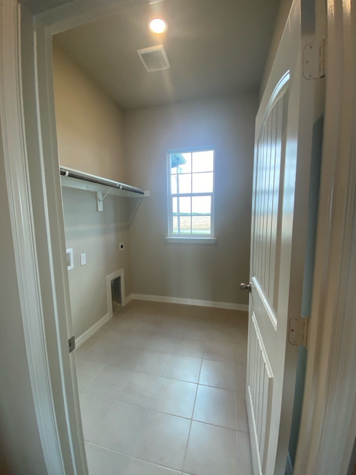 660 County Road 200 Valley View TX 76272