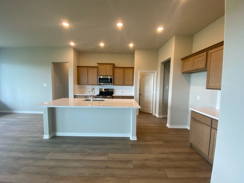 660 County Road 200 Valley View TX 76272