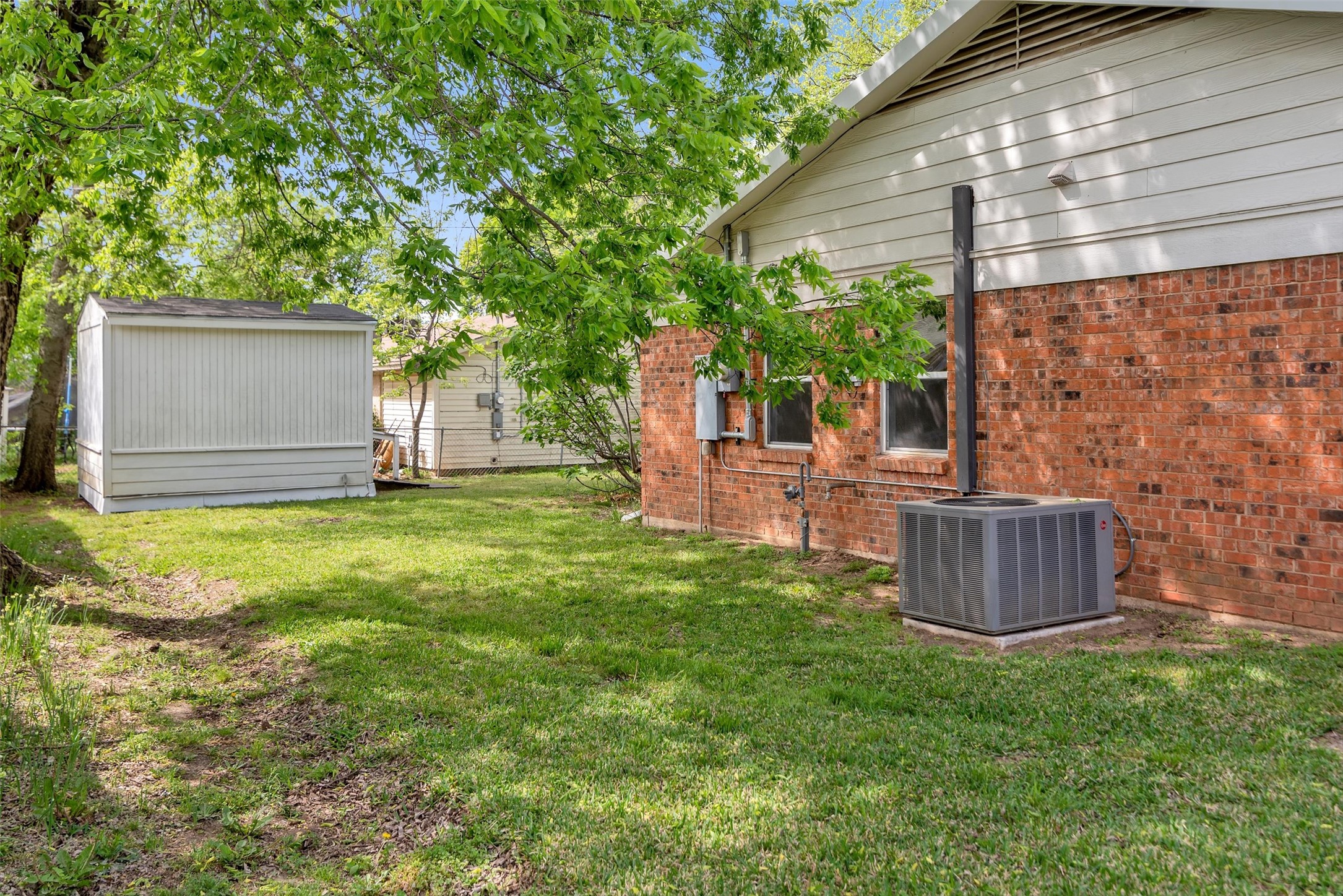 146 Bob White Road Denison TX 75020