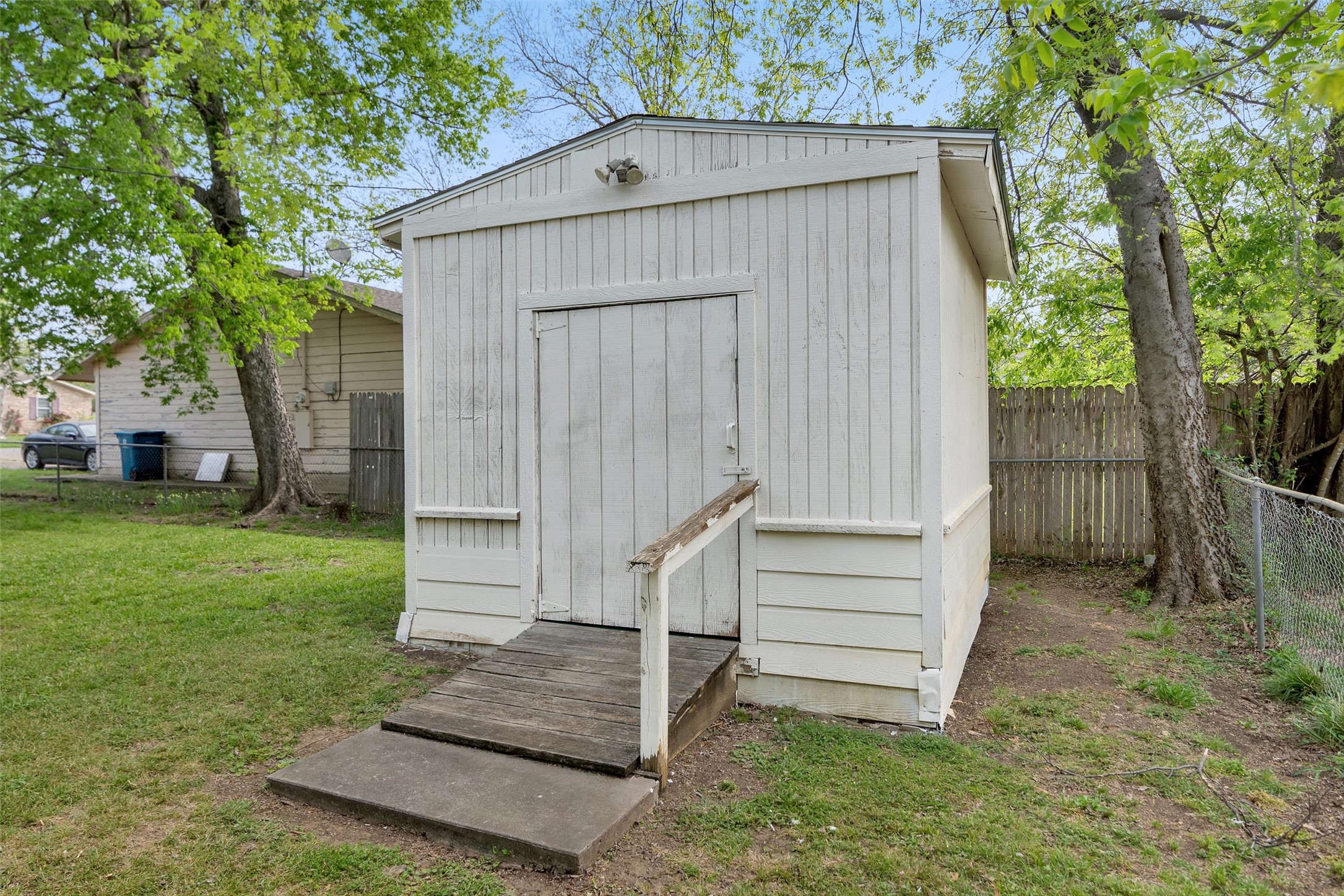 146 Bob White Road Denison TX 75020