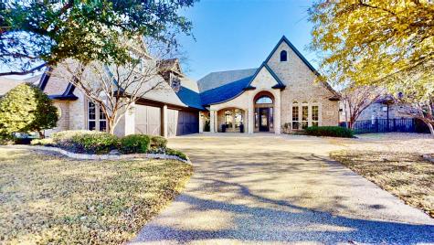 2319 Vienna Drive Granbury TX 76048