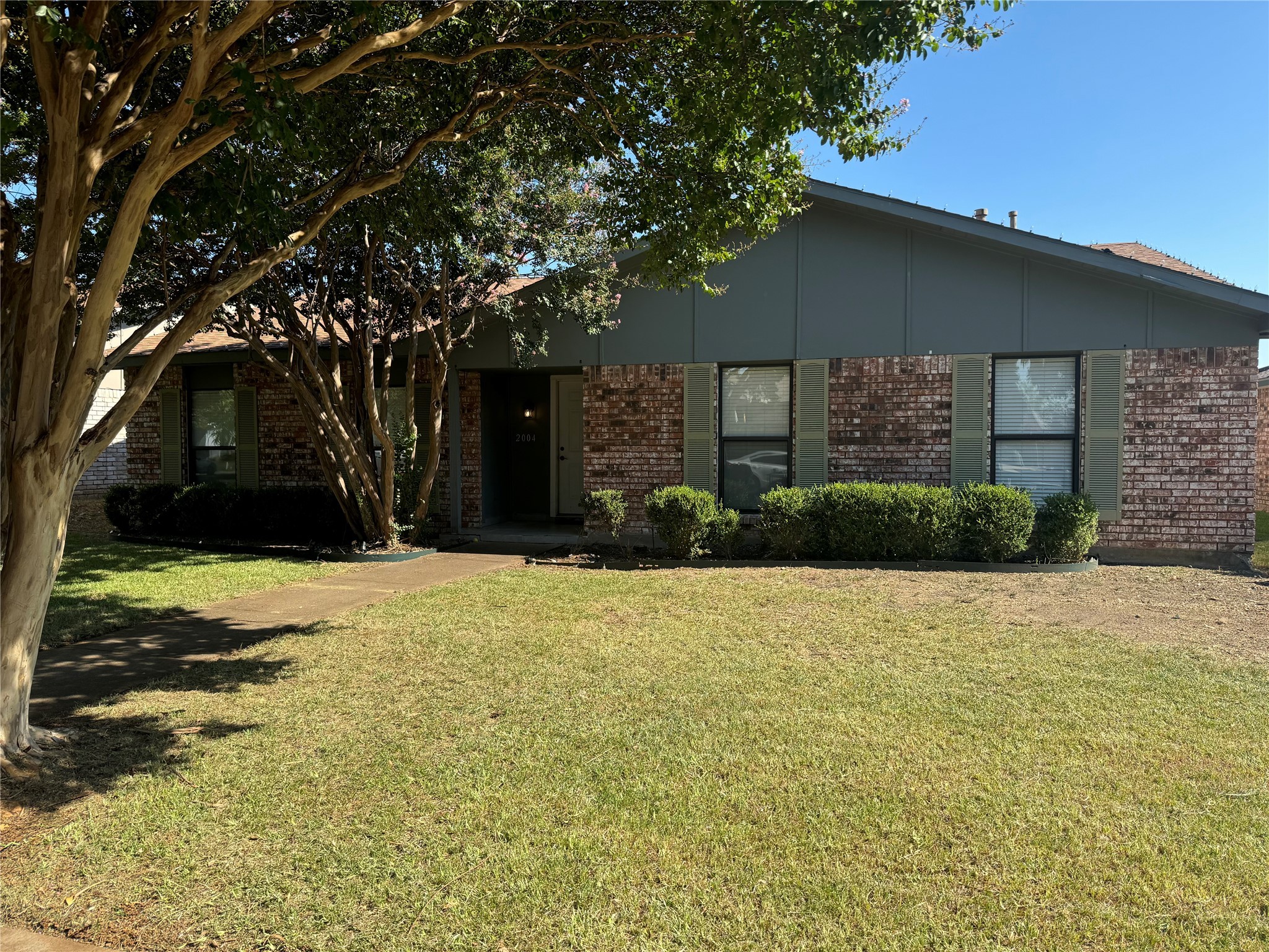 2004 White Ash Road Carrollton TX 75007