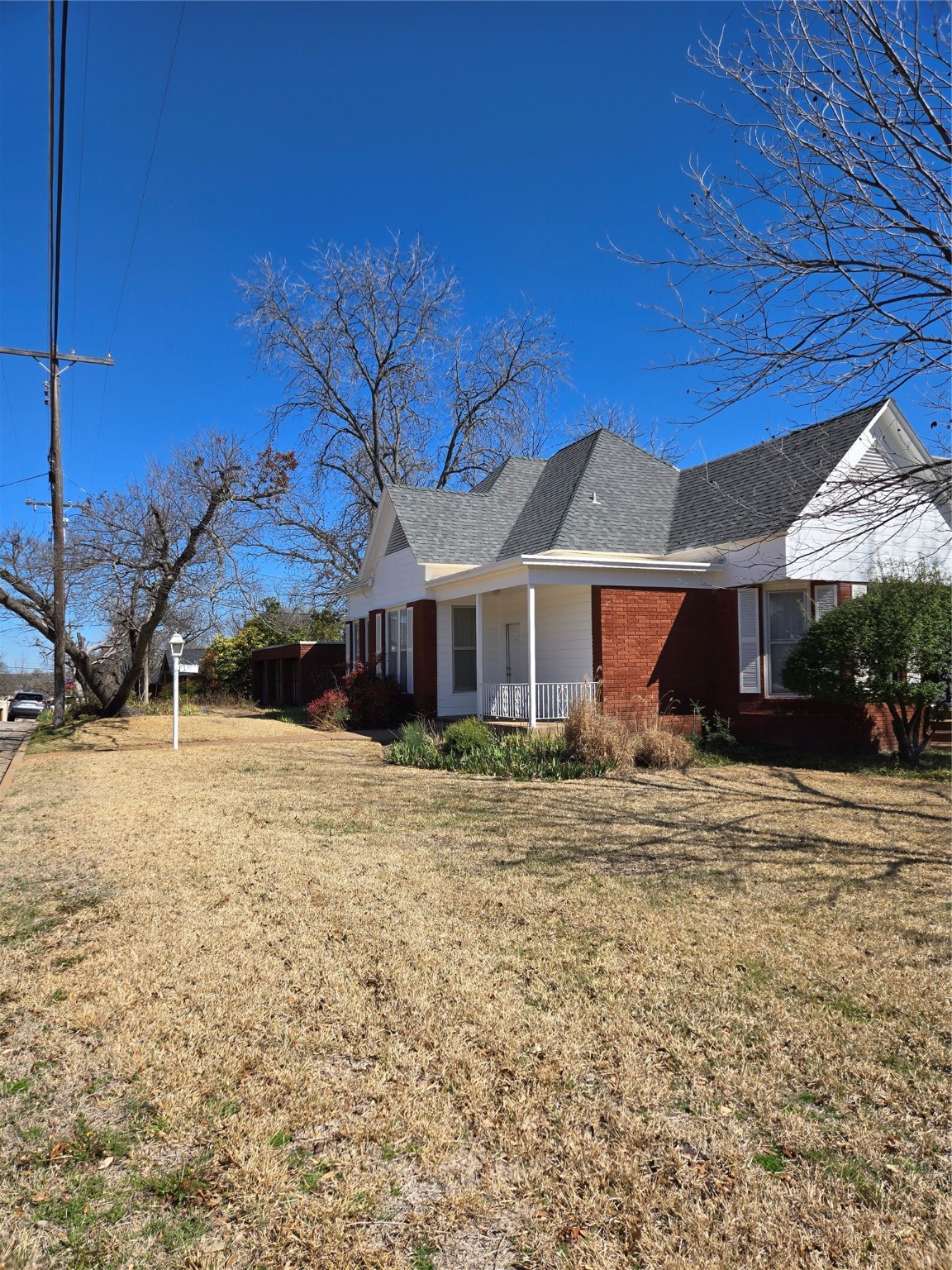 514 W Baylor Street Weatherford TX 76086