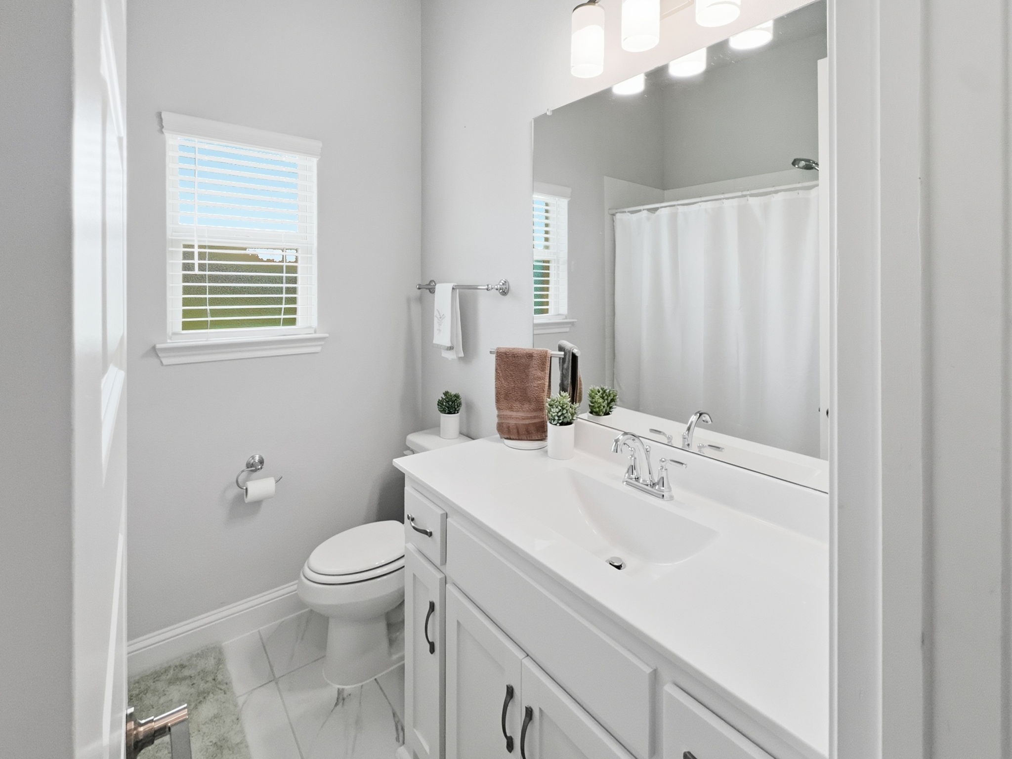2336 High Plain Lane Waxahachie TX 75167