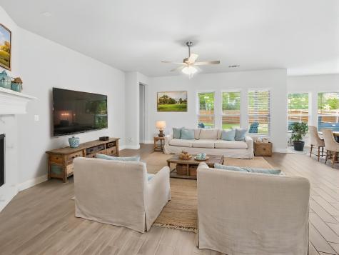 2336 High Plain Lane Waxahachie TX 75167