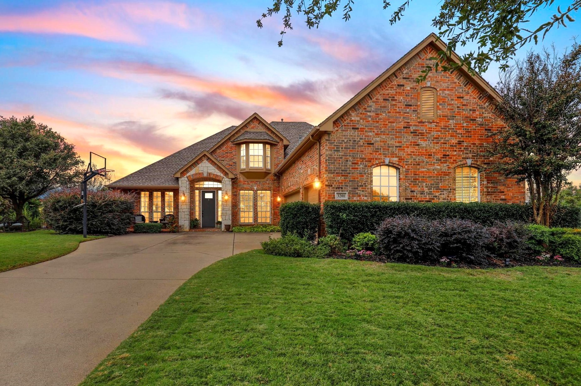 3201 Village Crest Court Flower Mound TX 75022