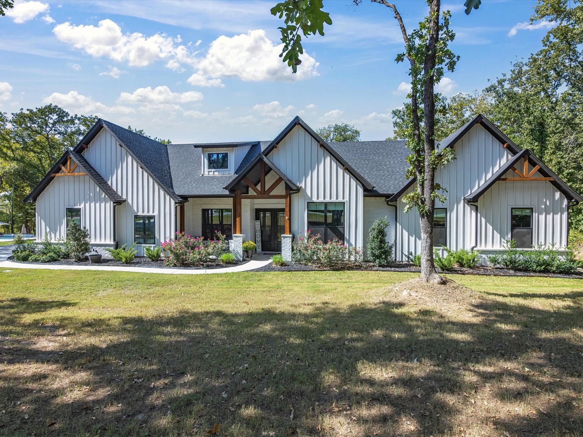 386 Glade Valley Road Azle TX 76020