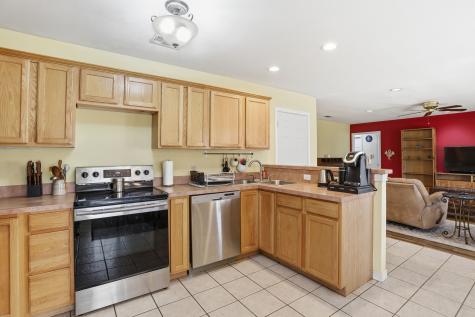 921 Calder Street Howe TX 75459